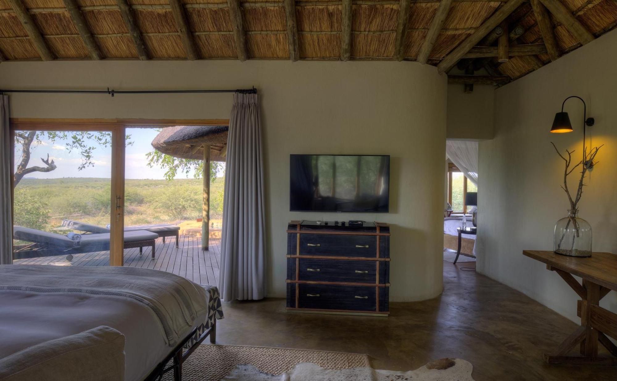 Rhulani Safari Lodge Заповедник Мадикве Экстерьер фото