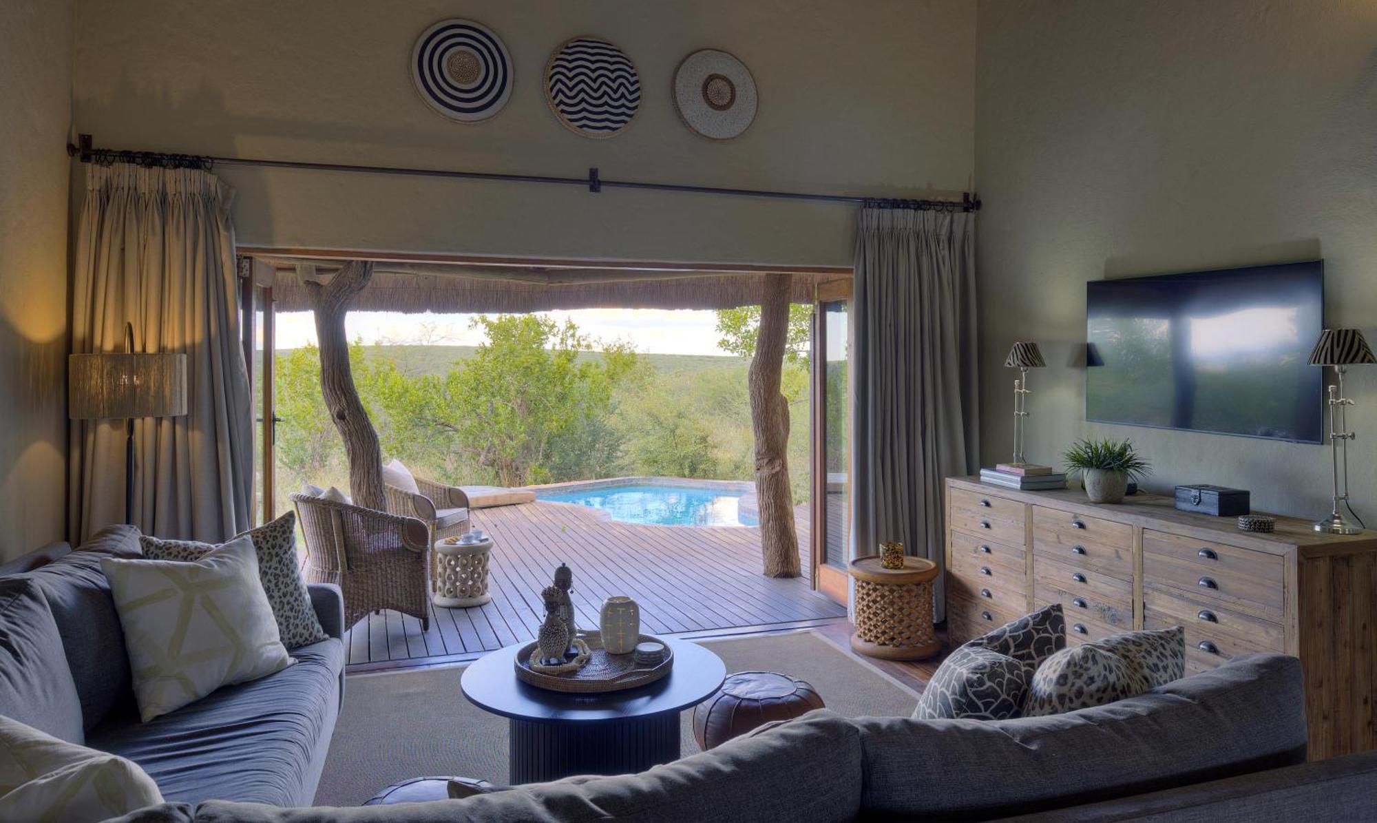 Rhulani Safari Lodge Заповедник Мадикве Экстерьер фото