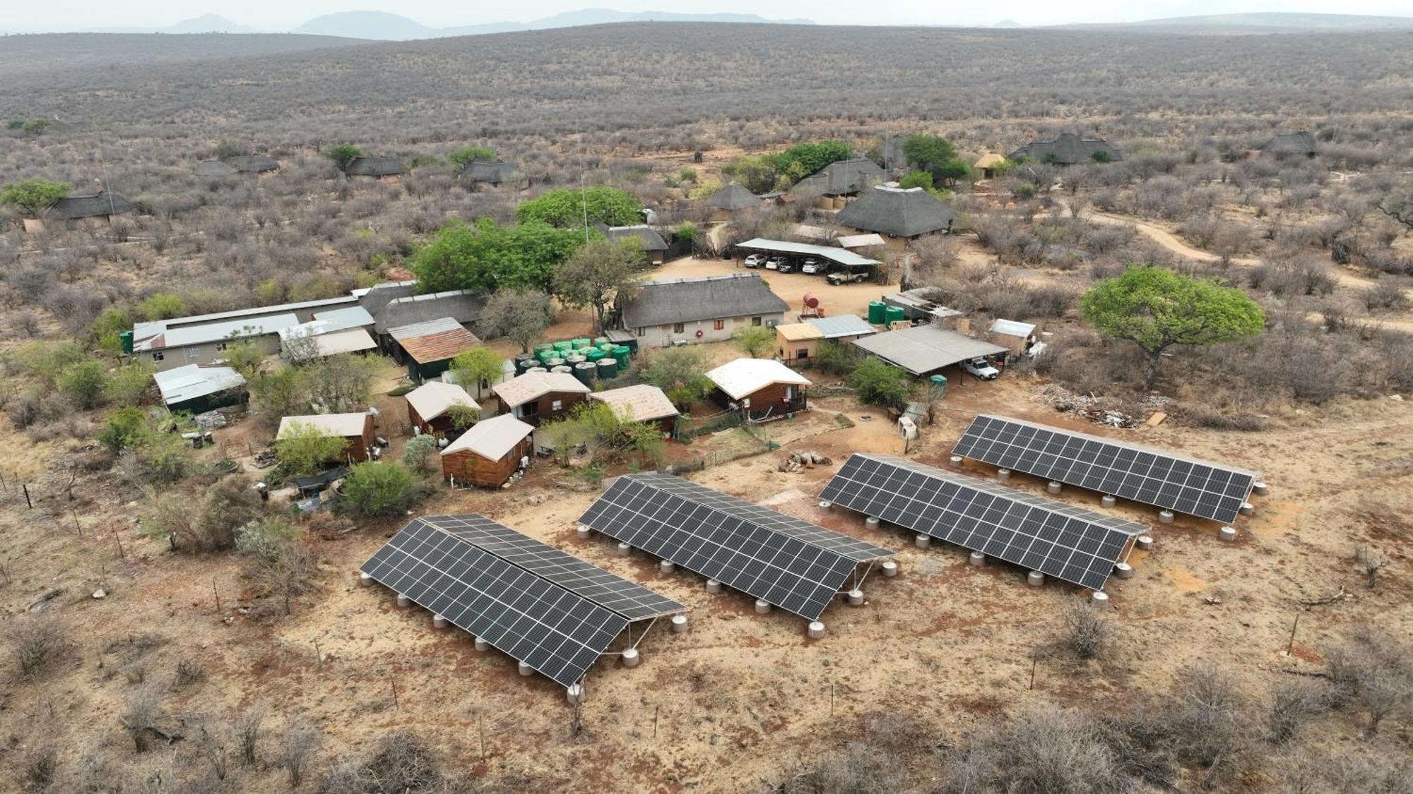 Rhulani Safari Lodge Заповедник Мадикве Экстерьер фото