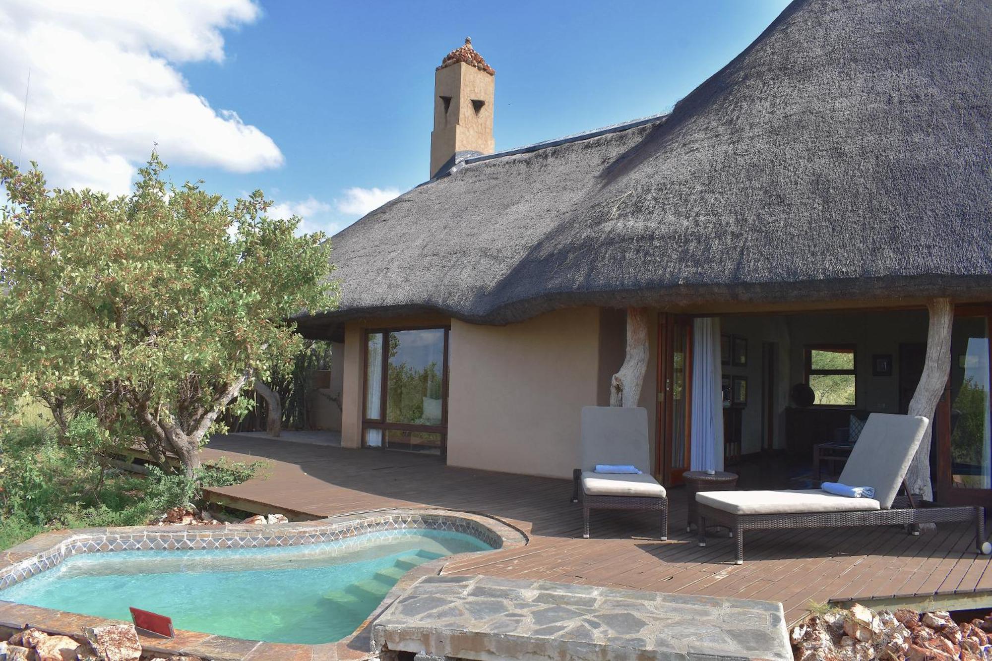 Rhulani Safari Lodge Заповедник Мадикве Экстерьер фото